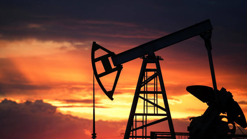 Цена нефти Brent опустилась ниже 79 долларов за баррель